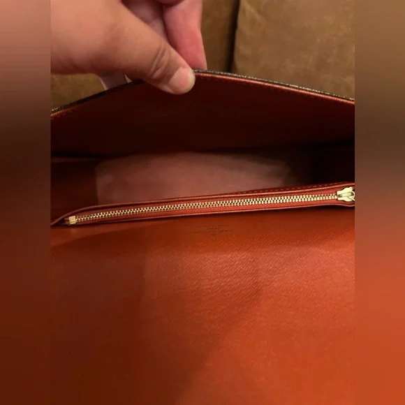 Louis Vuitton Damier Ebene Tribeca - Picture 9 of 15